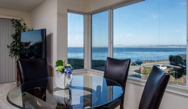 Airbnb  Pacific Grove