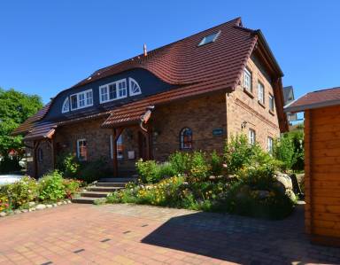 Ferienhaus in Gager mit Großer Terrasse