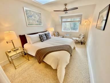 Bed and breakfast  Eastsound