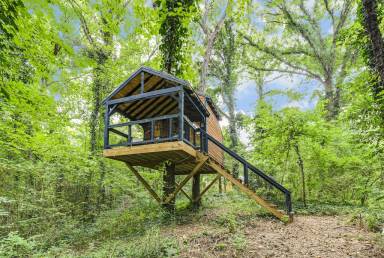Cabin Decatur