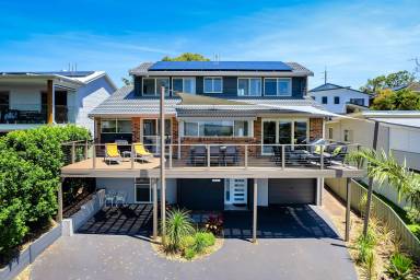 House  Budgewoi
