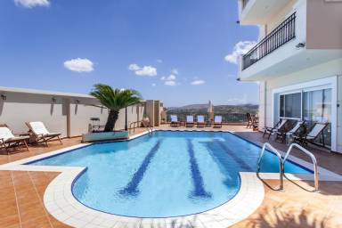 Villa 400 m²