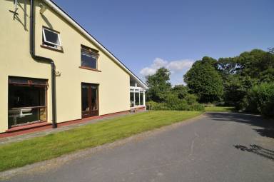 Bed and breakfast  Oughterard