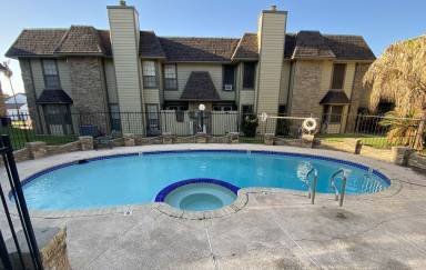 Condo Laredo