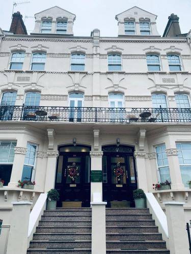 Bed and breakfast  West London