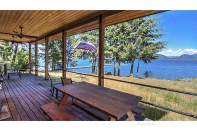 Cabin Fishing Bayview