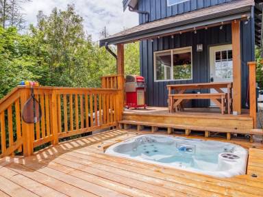 Cabin Ucluelet