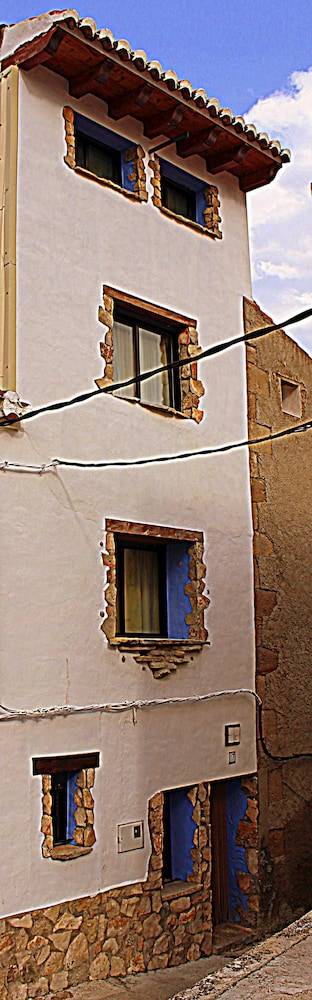 Casa  Puertomingalvo