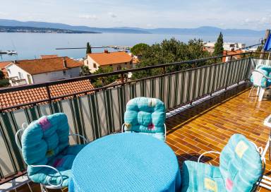Ferienwohnung in Malinska mit Eigenem Balkon