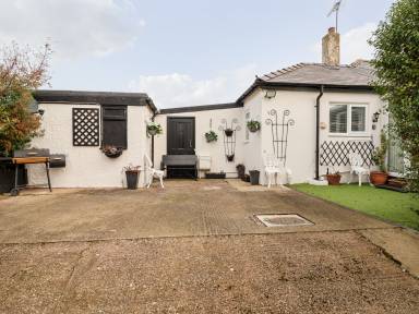 Cottage Rhyl