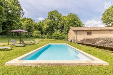 Maison de vacances Piscine Fleurie