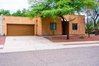 House  Oracle Foothills Estates