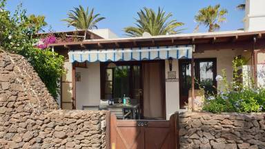 Ferienhaus in Playa Blanca mit Beheiztem Pool
