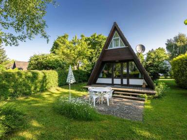 House with garden & terrace