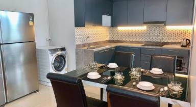 215 m² Apartament