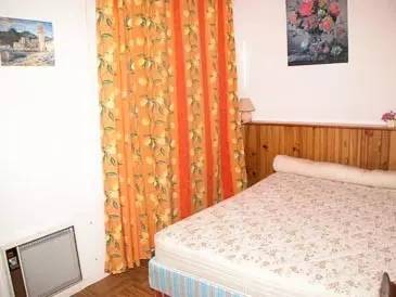 Rental apartment with 2 rooms for 6 persons — photo 2
