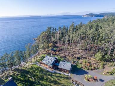 House  Roche Harbor
