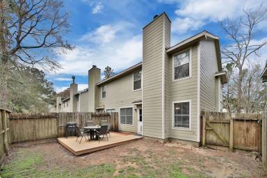 House  The Woodlands