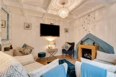 Cottage with 2 rooms for 4 persons