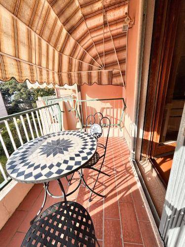 Apartment with terrace & pool — photo 4