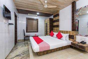 OYO 5738 Hotel Lords Inn