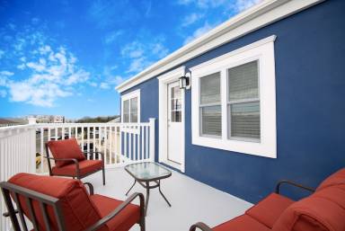 House  Point Pleasant