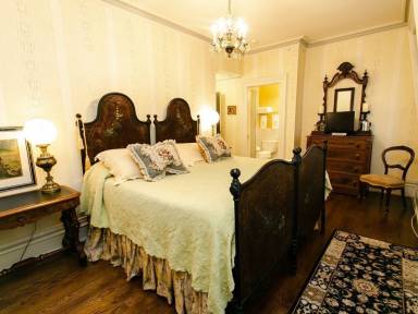 Bed & Breakfast Glastonbury Center