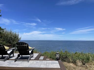 House Sound Beach