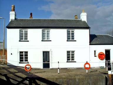 Cottage Gloucester District