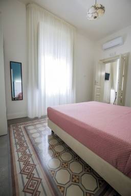 Suite monolocale familiare, vista mare