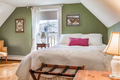 Bed and breakfast  Woodstock
