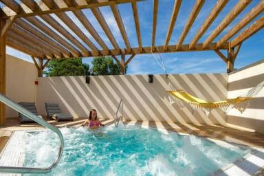 House Narbonne