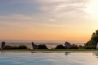 Fully equipped holiday apartment with private pool, barbecue & garden | Nature view