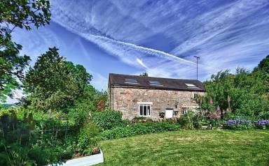 Cottage Wetton