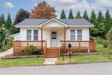 Cottage Burnsville