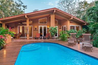 Casa Palm Beach Estates