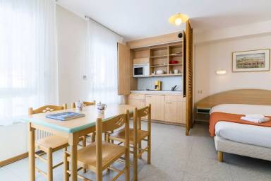 Studio 30 m²