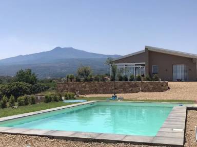 Villa  Calatabiano