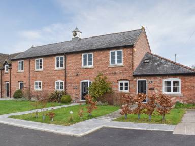 Cottage Crewe