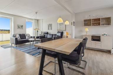 Voll ausgestattete charmante Ferienwohnung mit Pool