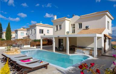 House  Neo Chorio