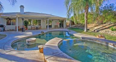 House  Desert Hot Springs