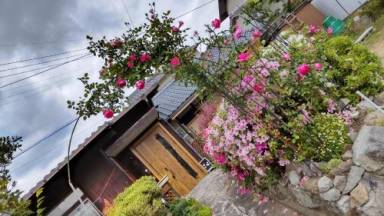 Bed and breakfast  Takamatsucho