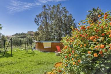 Appartamento con terrazza, piscina e griglia | Vista sulla montagna