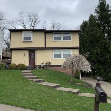 House  Hempfield Township