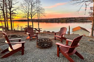 House Lake Anna State Park