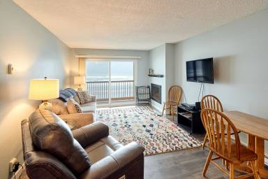 Condo Lincoln City