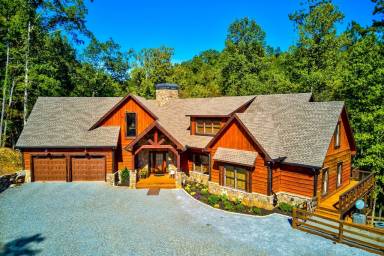 Cabin Talking Rock