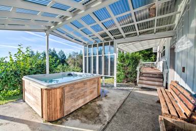 172 m² House