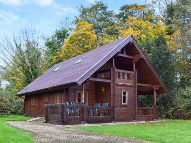 Family-friendly cottage with garden | Pet-friendly